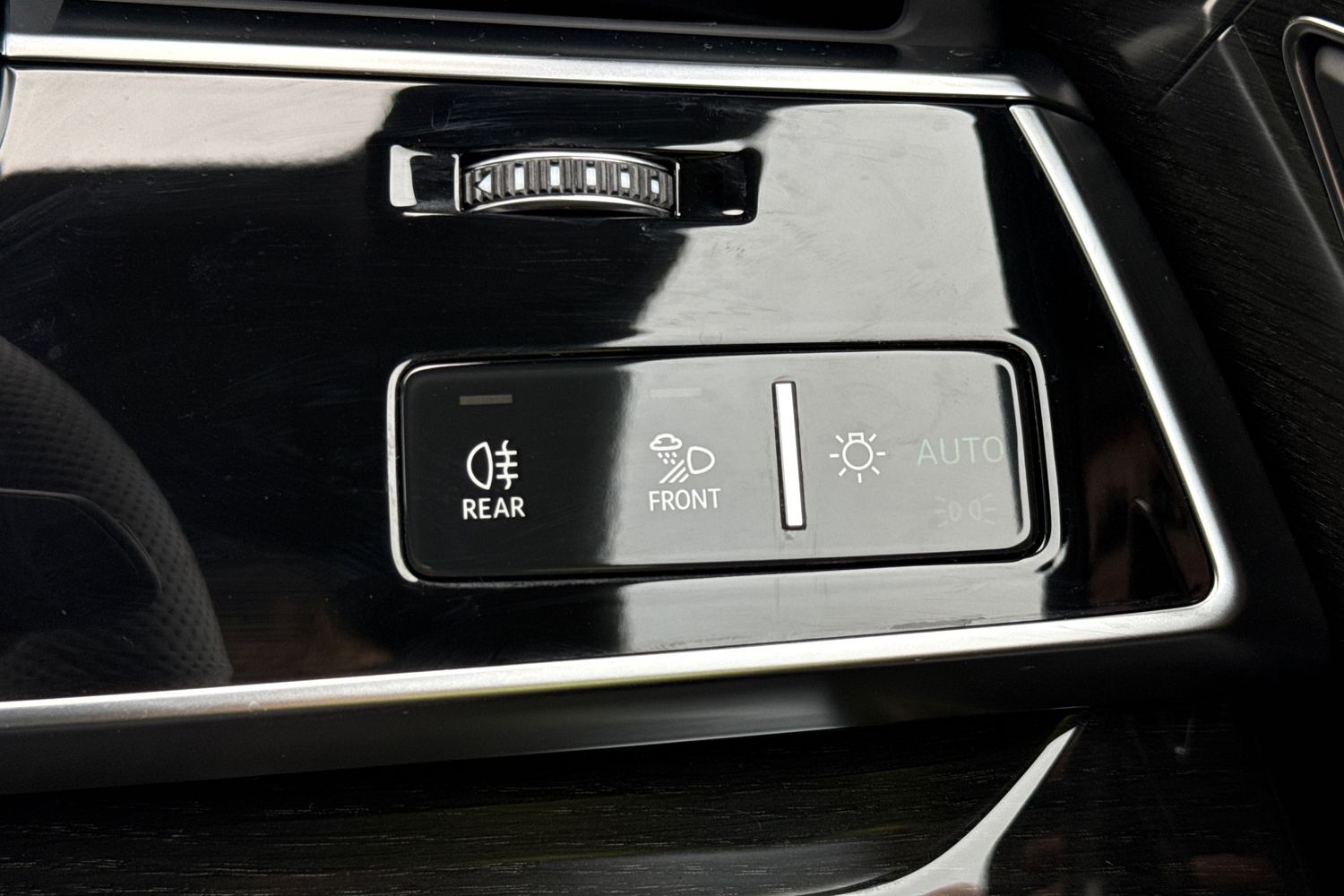 Used Audi SQ8 2025 for sale - 76320341: Photo 32