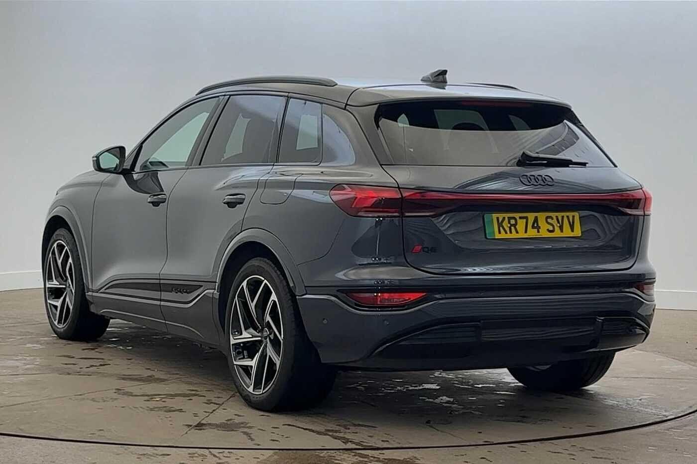 Used Audi Q6 e-tron 2024 for sale - 76847874: Photo 3