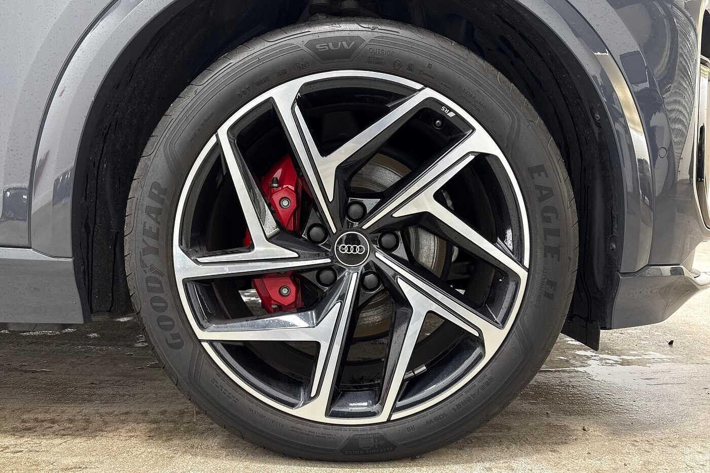 Used Audi Q6 e-tron 2024 for sale - 76847874: Photo 6