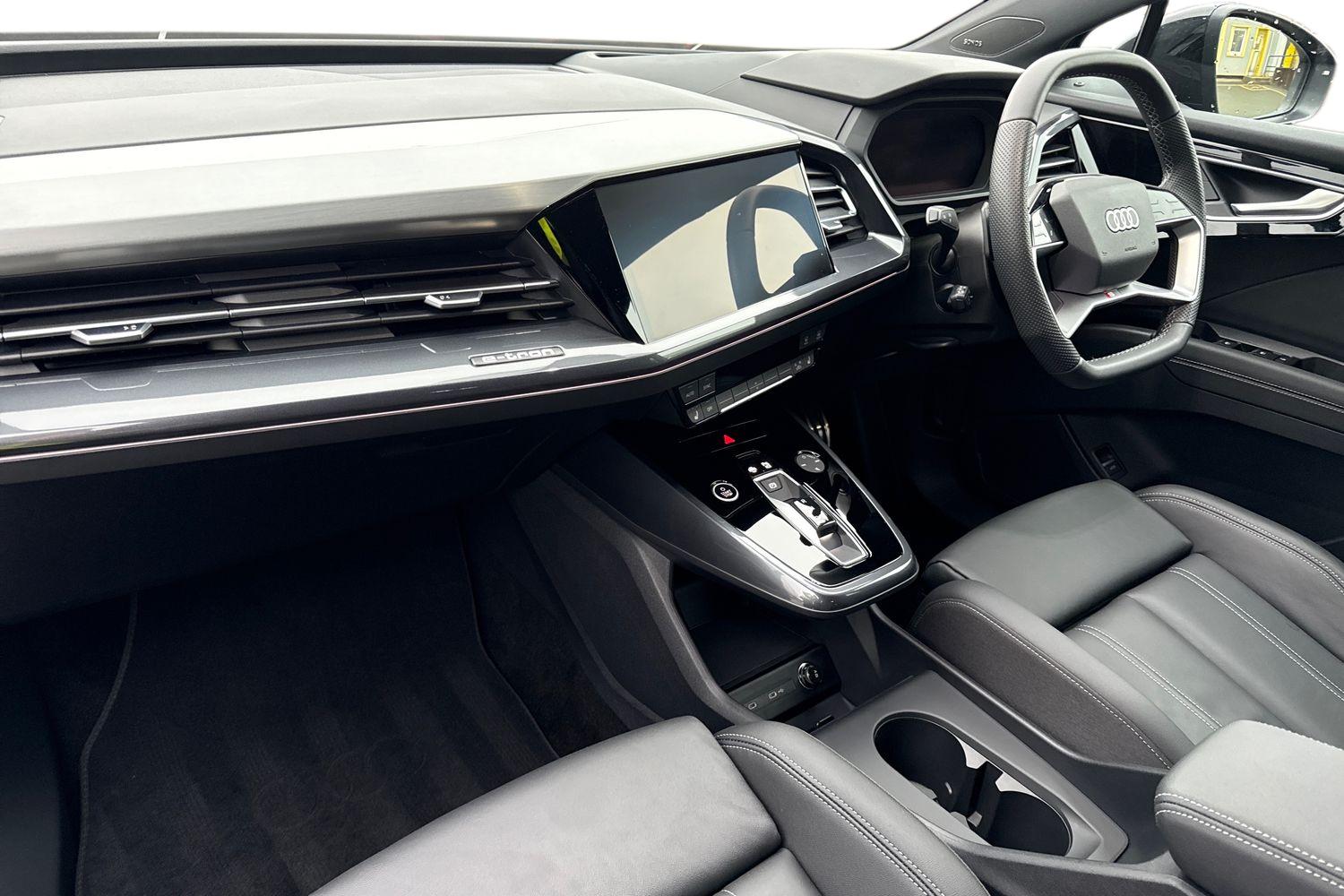 Used Audi Q4 e-tron 2025 for sale - 76723944: Photo 15