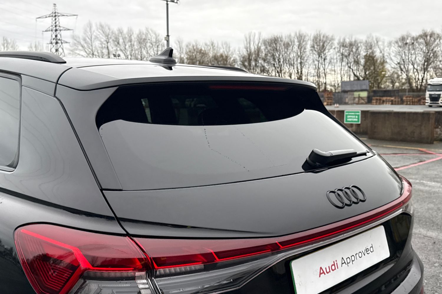 Used Audi Q4 e-tron 2025 for sale - 76723944: Photo 35