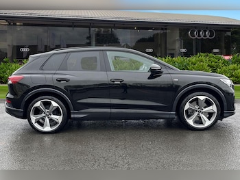 Used Audi Q4 e-tron 2025 for sale - 76723944: Photo