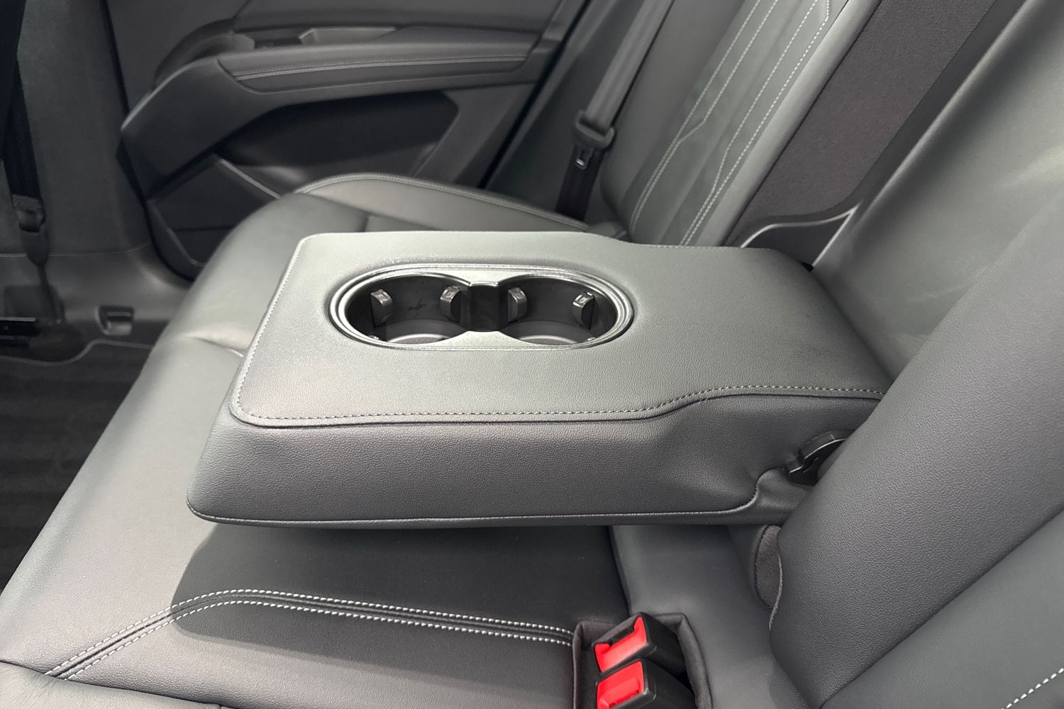 Used Audi Q4 e-tron 2025 for sale - 76723944: Photo 42