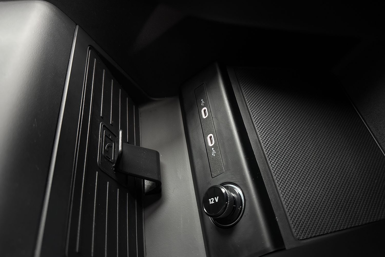 Used Audi Q4 e-tron 2025 for sale - 76723944: Photo 52