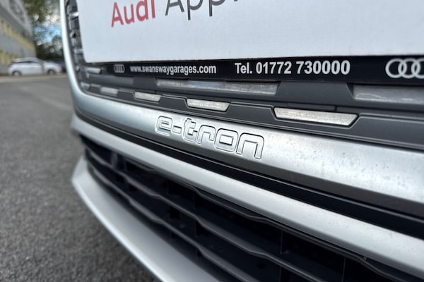 Used Audi Q4 e-tron 2021 for sale - 76252238: Photo 28