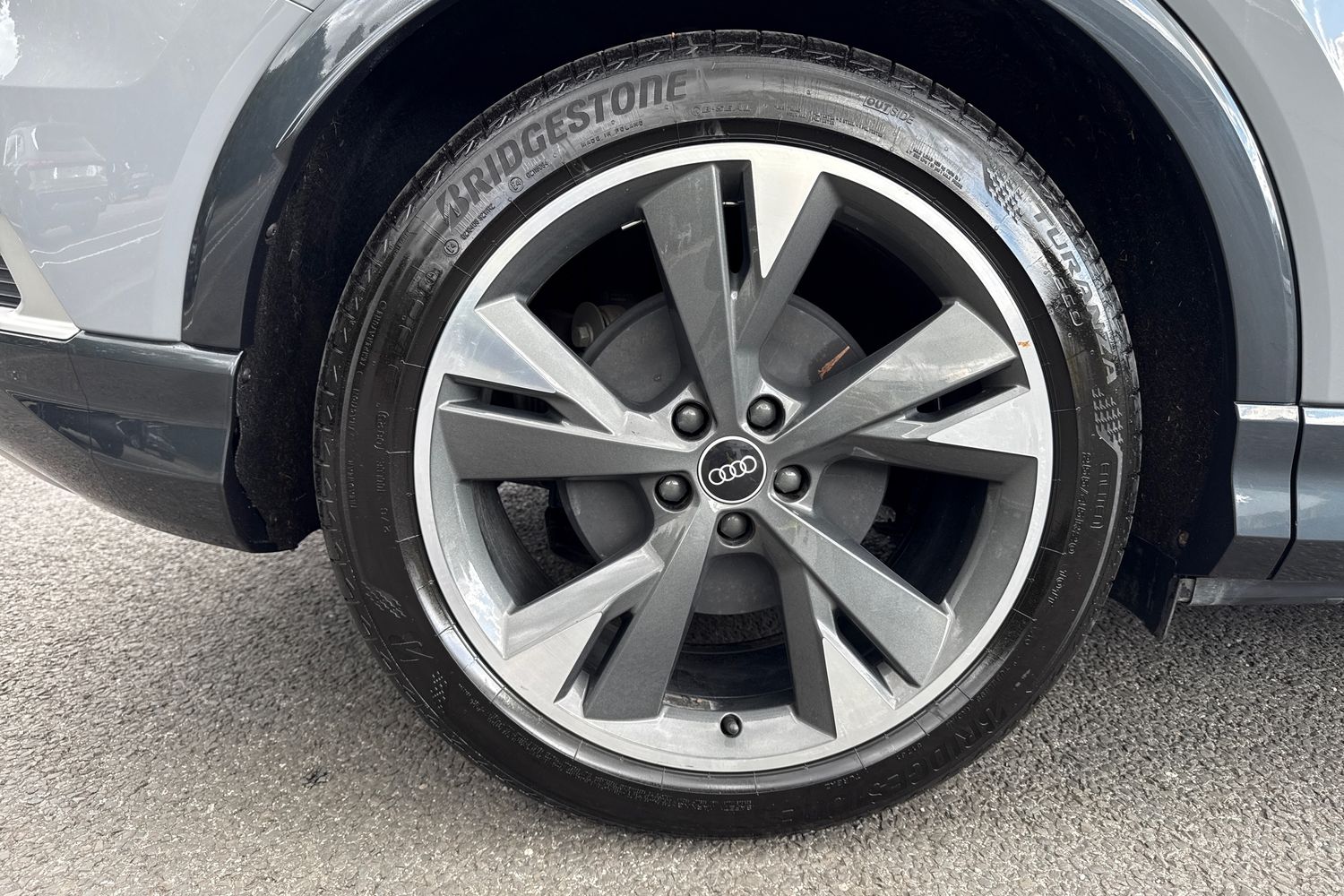 Used Audi Q4 e-tron 2021 for sale - 76090297: Photo 11