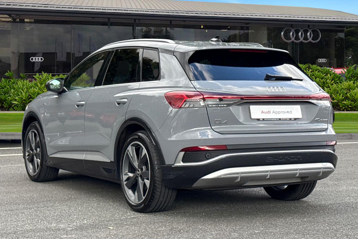 Used Audi Q4 e-tron 2021 for sale - 76090297: Photo 2