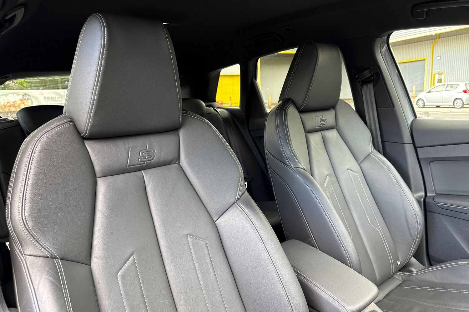 Used Audi Q4 e-tron 2021 for sale - 76090297: Photo 24