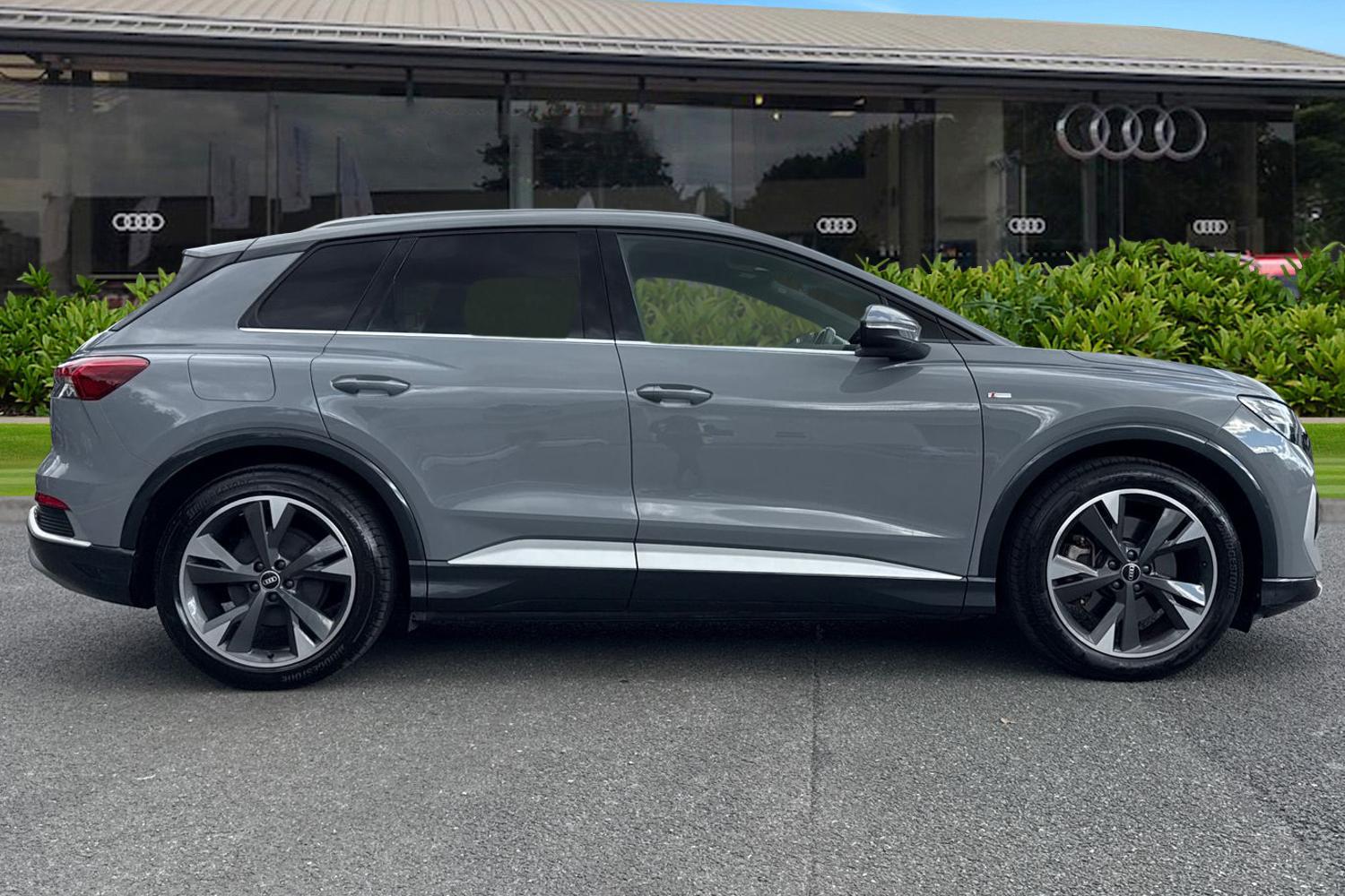 Used Audi Q4 e-tron 2021 for sale - 76090297: Photo 3