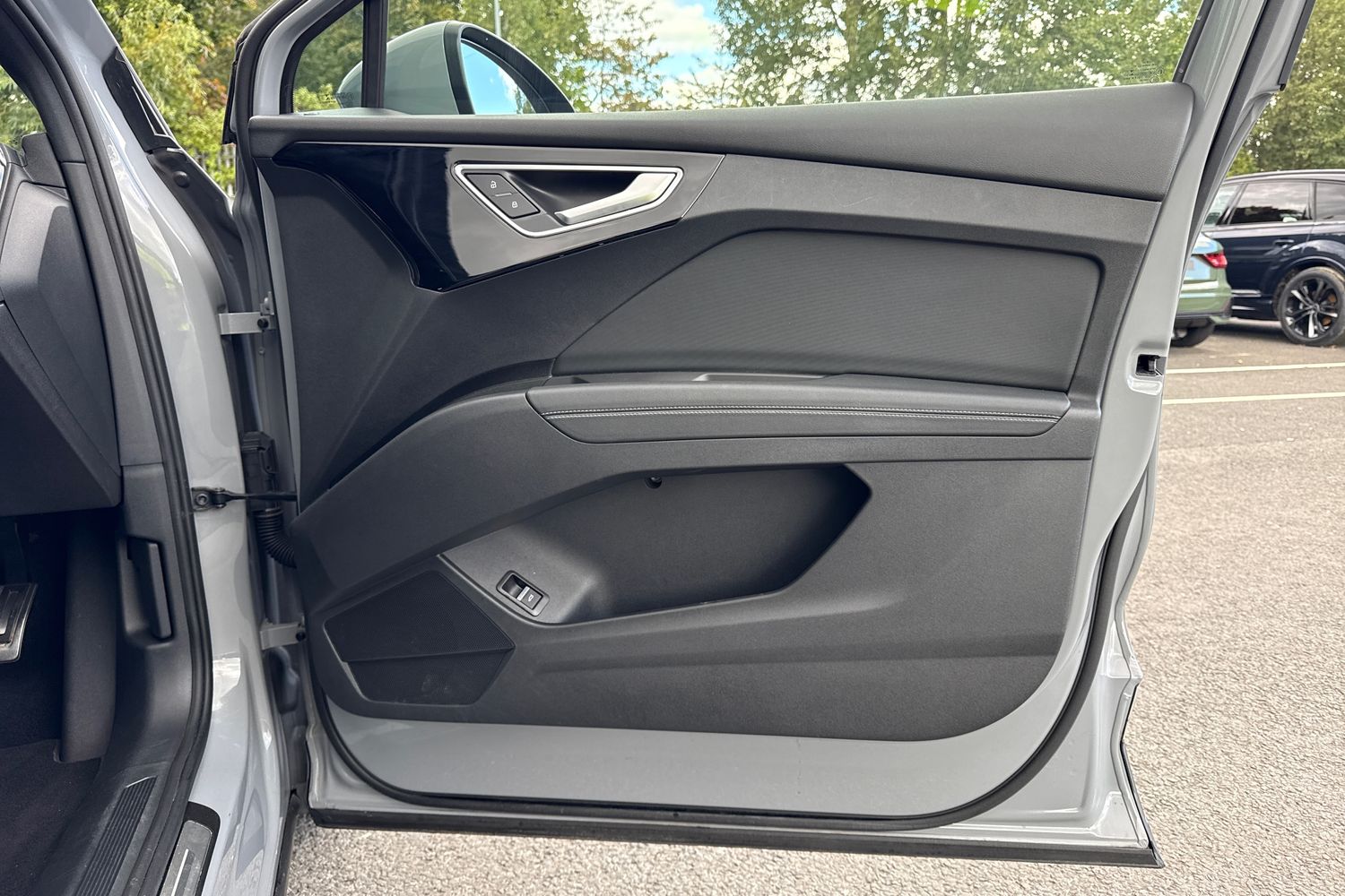 Used Audi Q4 e-tron 2021 for sale - 76090297: Photo 50