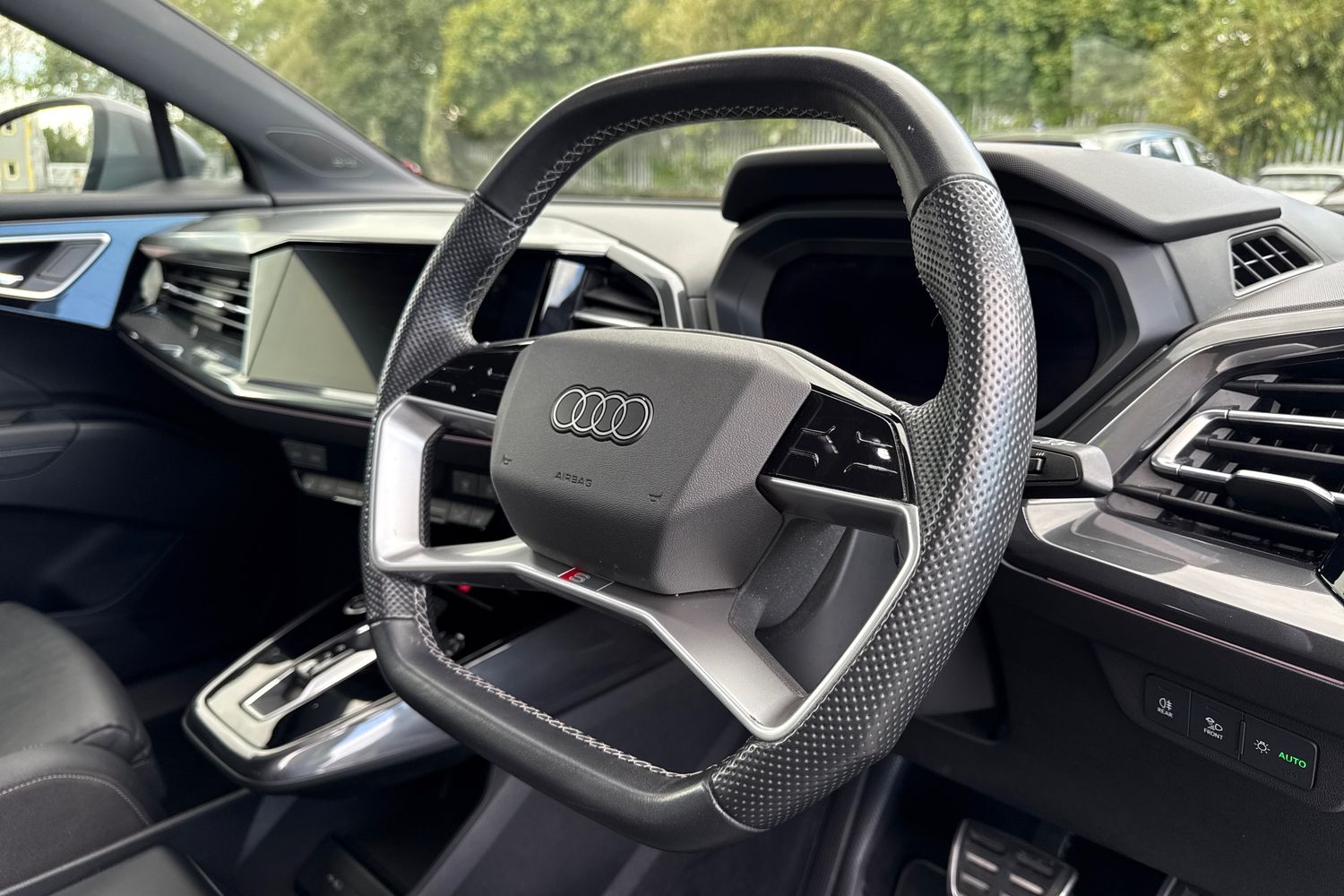 Used Audi Q4 e-tron 2021 for sale - 76090297: Photo 51