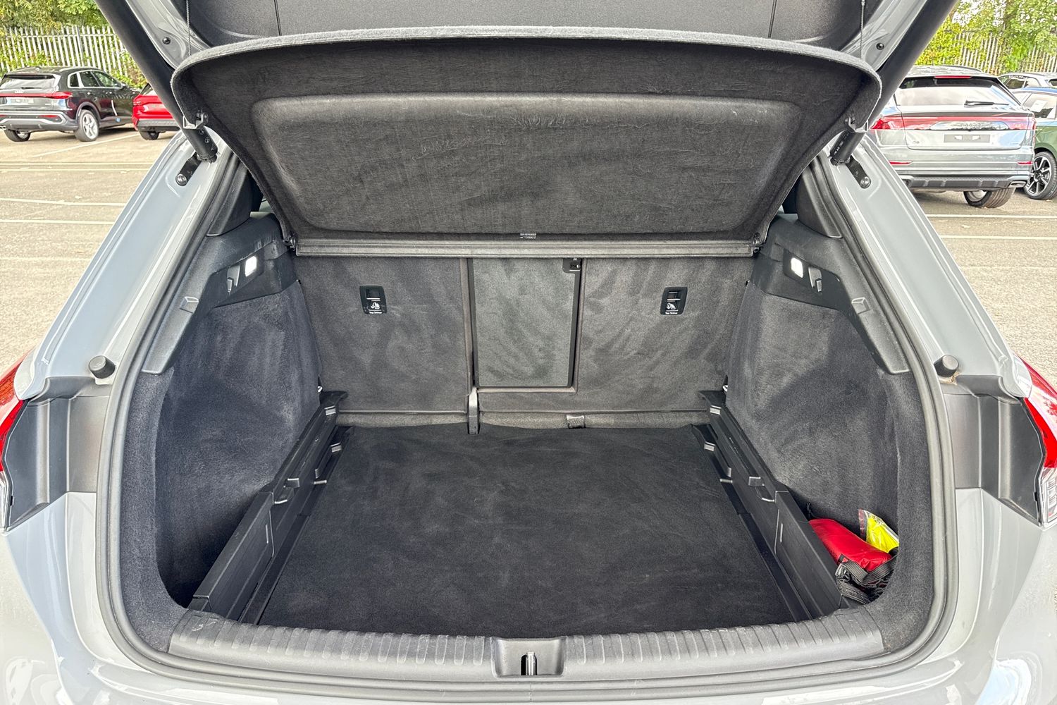 Used Audi Q4 e-tron 2021 for sale - 76090297: Photo 7