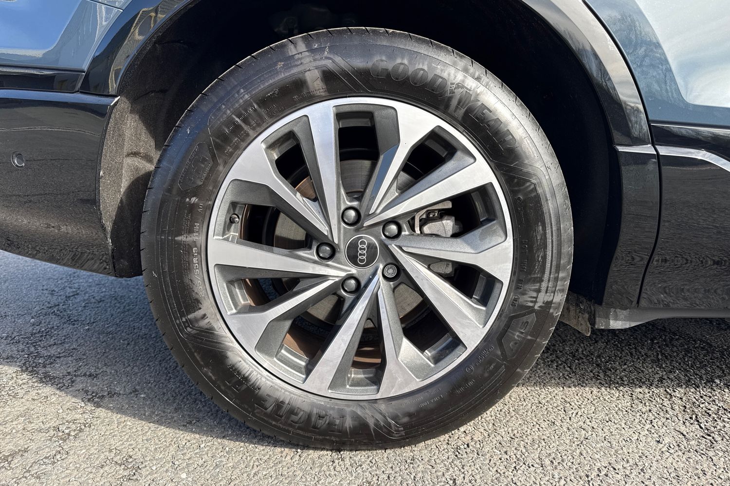 Used Audi Q6 e-tron 2025 for sale - 77928906: Photo 22