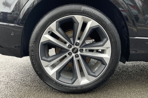 Used Audi Q8 2025 for sale - 73970895: Photo 10