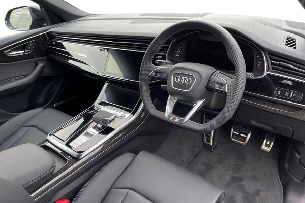 Used Audi Q8 2025 for sale - 73970895: Photo 13