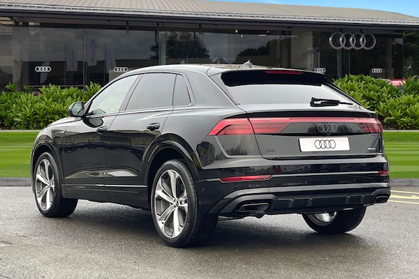 Used Audi Q8 2025 for sale - 73970895: Photo 2