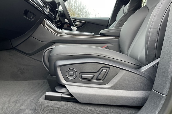 Used Audi Q8 2025 for sale - 73970895: Photo 44