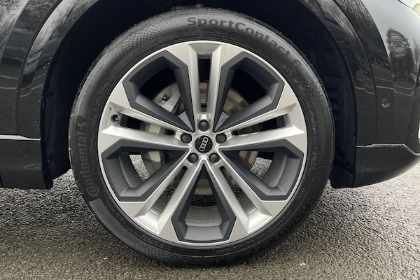 Used Audi Q8 2025 for sale - 73970895: Photo 9