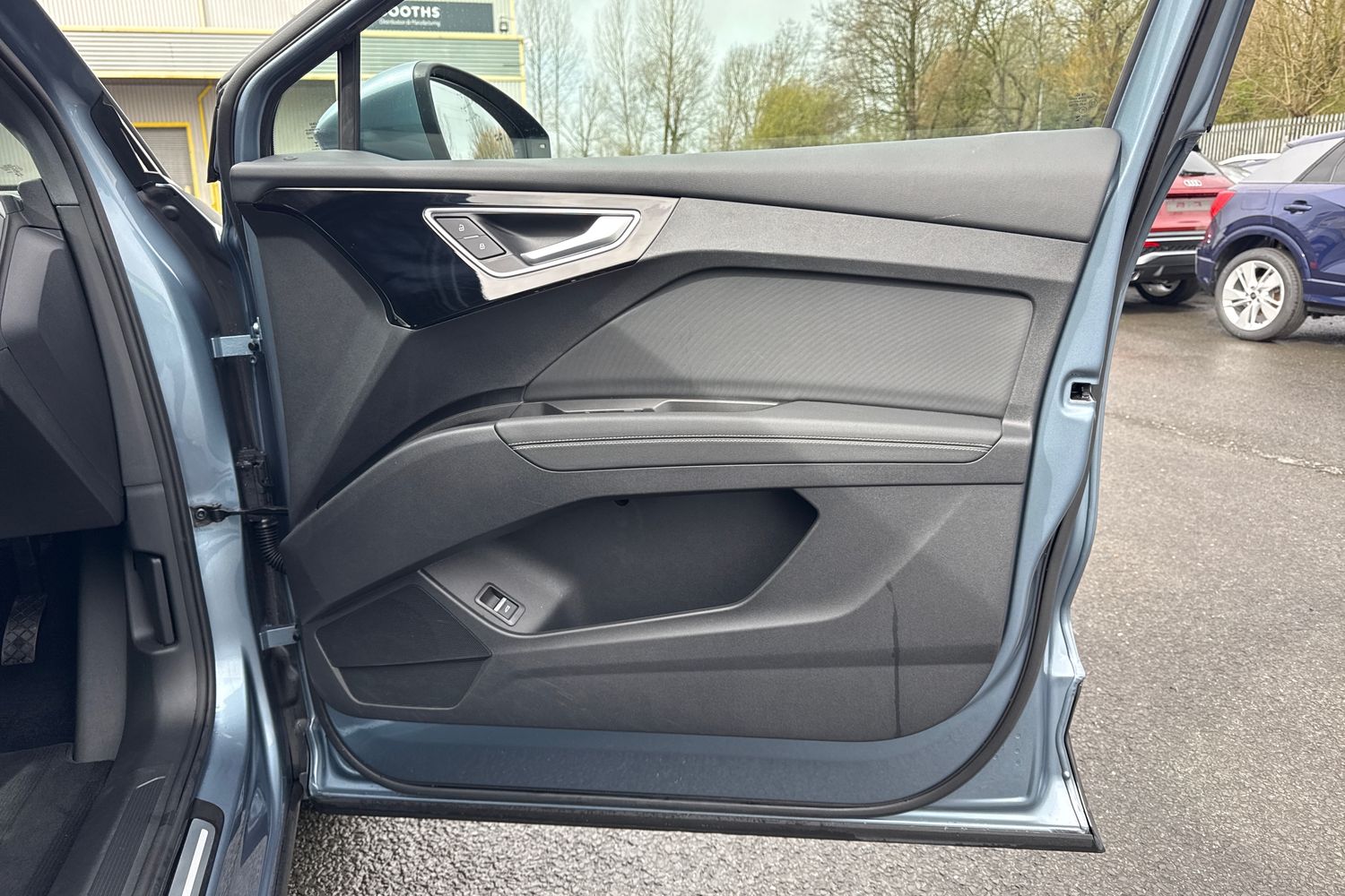 Used Audi Q4 e-tron 2024 for sale - 78043680: Photo 43