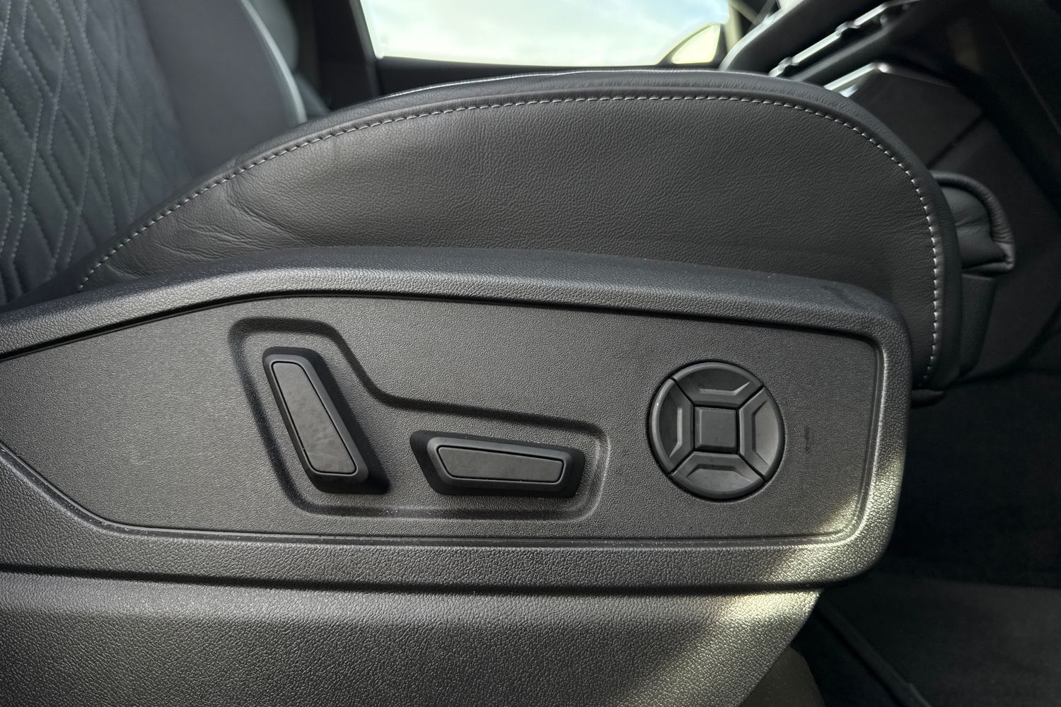 Used Audi Q5 2025 for sale - 77494112: Photo 34