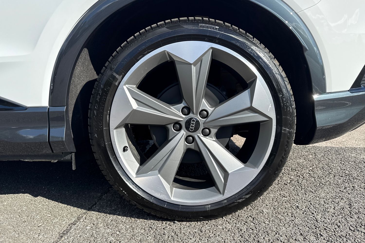 Used Audi Q4 e-tron 2025 for sale - 76705595: Photo 11