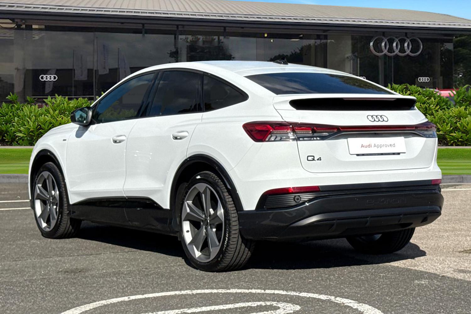 Used Audi Q4 e-tron 2025 for sale - 76705595: Photo 2