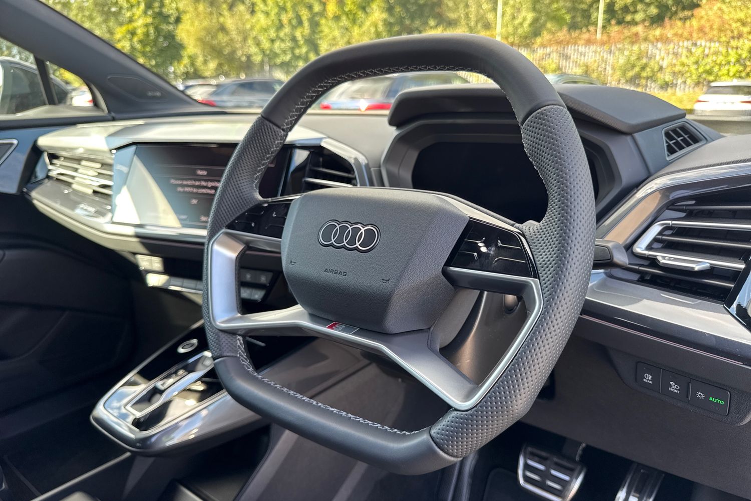 Used Audi Q4 e-tron 2025 for sale - 76705595: Photo 46