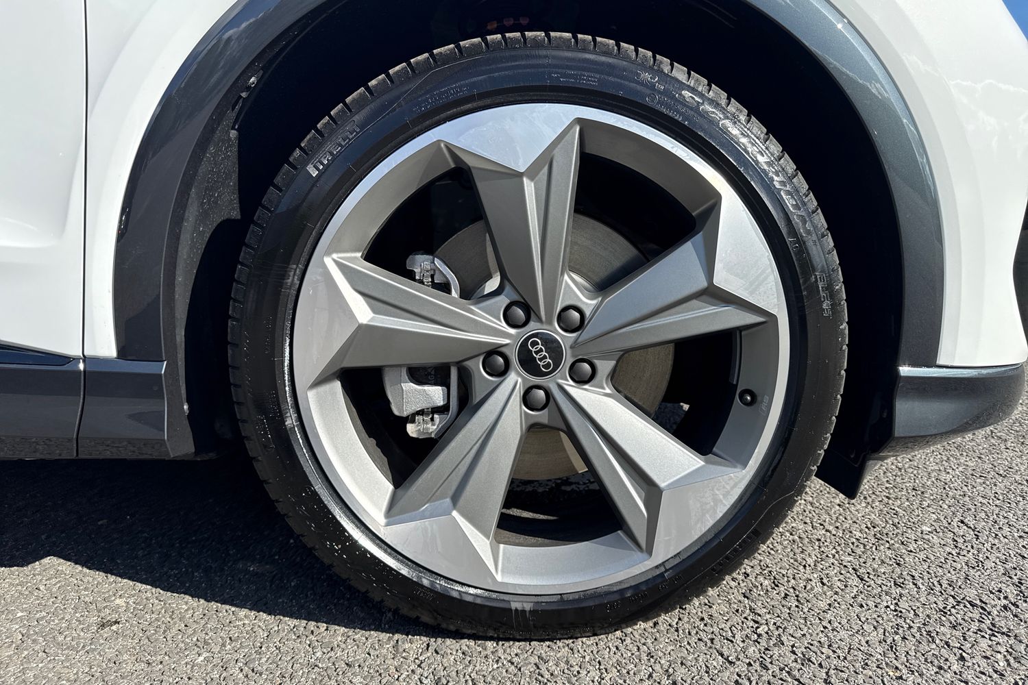 Used Audi Q4 e-tron 2025 for sale - 76705595: Photo 9