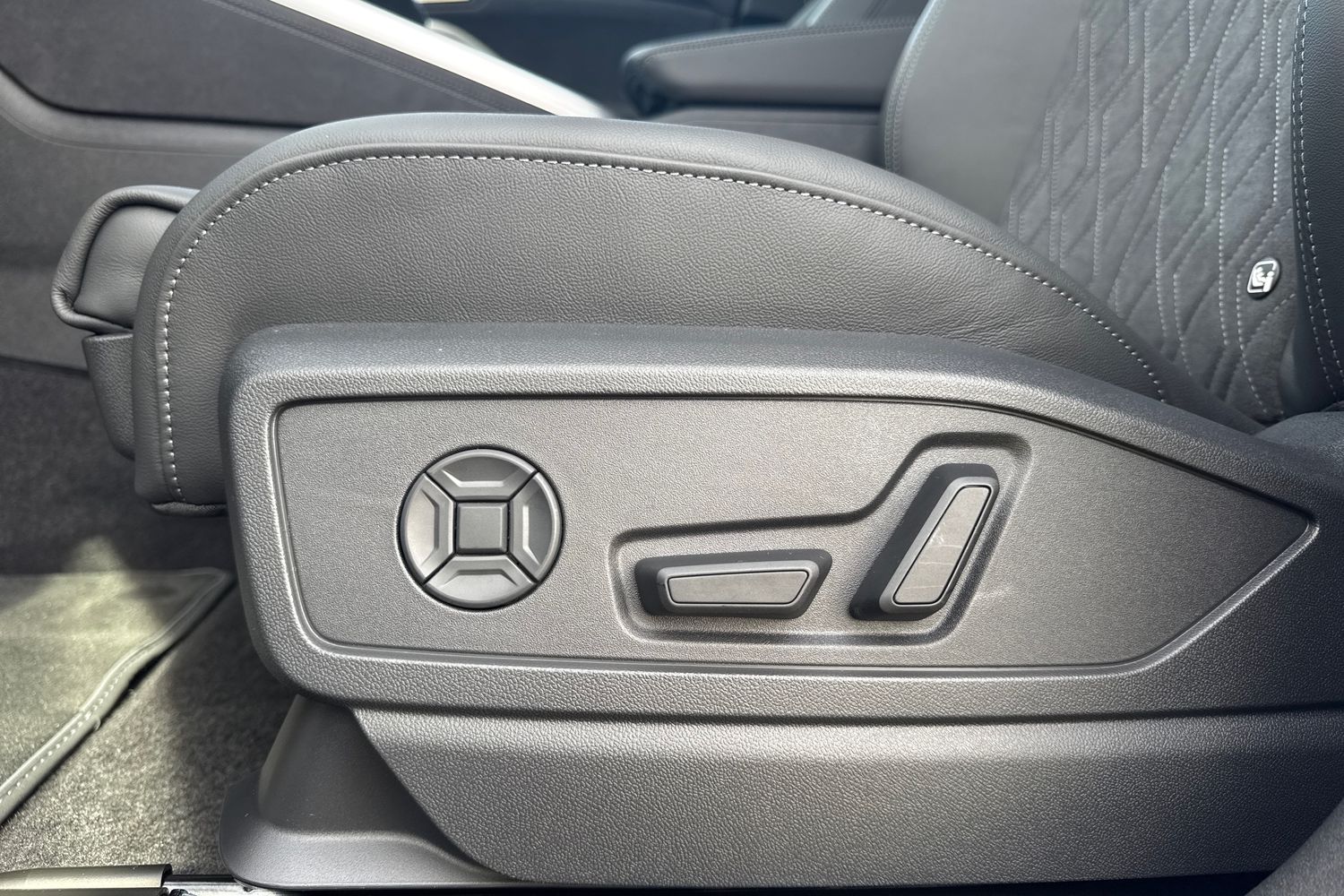 Used Audi Q5 2025 for sale - 76546172: Photo 40
