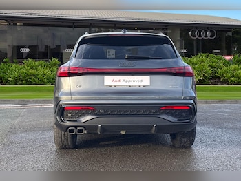 Used Audi Q5 2025 for sale - 76916504: Photo