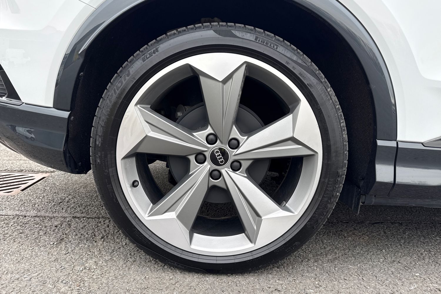 Used Audi Q4 e-tron 2025 for sale - 77601640: Photo 10