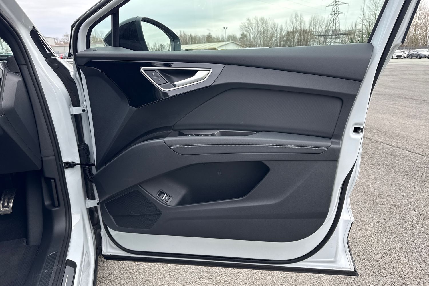 Used Audi Q4 e-tron 2025 for sale - 77601640: Photo 44