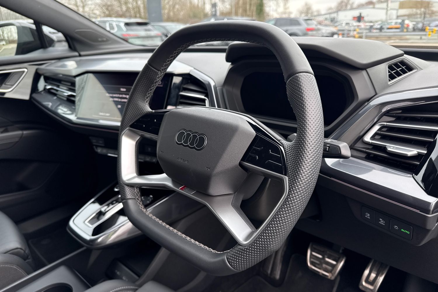 Used Audi Q4 e-tron 2025 for sale - 77601640: Photo 46