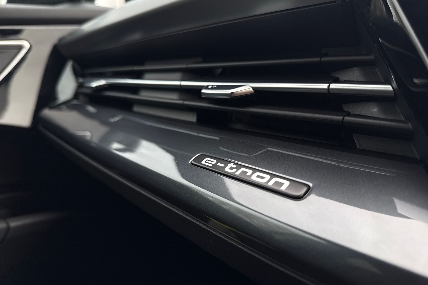 Used Audi Q4 e-tron 2025 for sale - 77601640: Photo 47