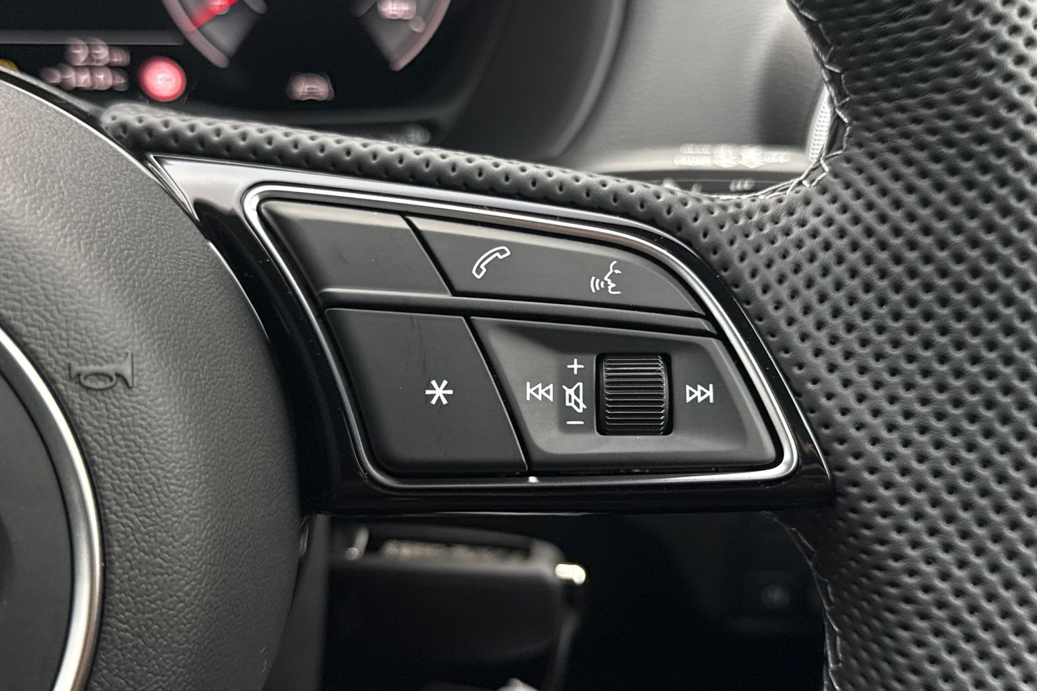 Used Audi Q2 2025 for sale - 77593612: Photo 49