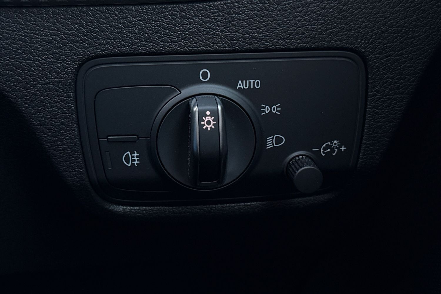 Used Audi Q2 2022 for sale - 76968036: Photo 31