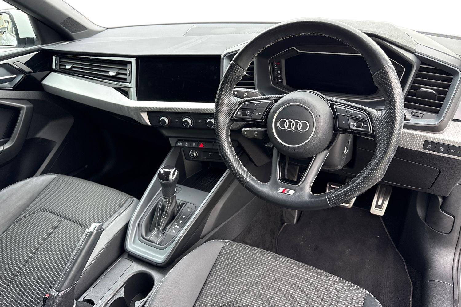 Used Audi A1 2021 for sale - 77172669: Photo 14