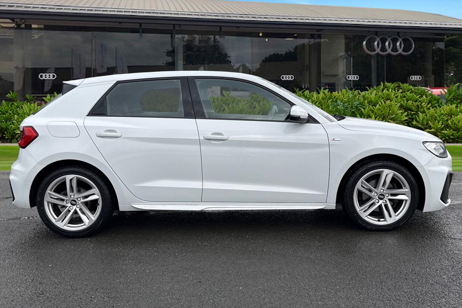 Used Audi A1 2021 for sale - 77172669: Photo 3