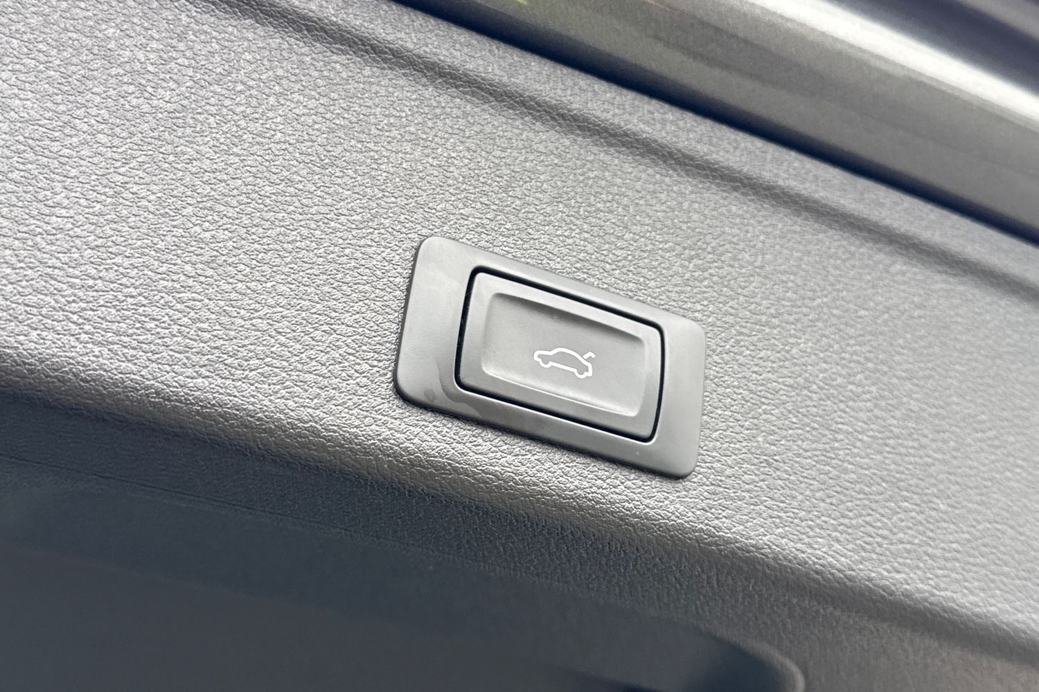 Used Audi A4 2023 for sale - 77904546: Photo 40