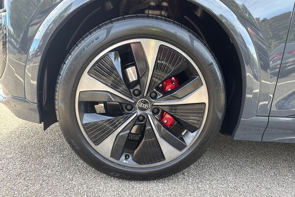 Used Audi Q6 e-tron 2025 for sale - 76220208: Photo 10