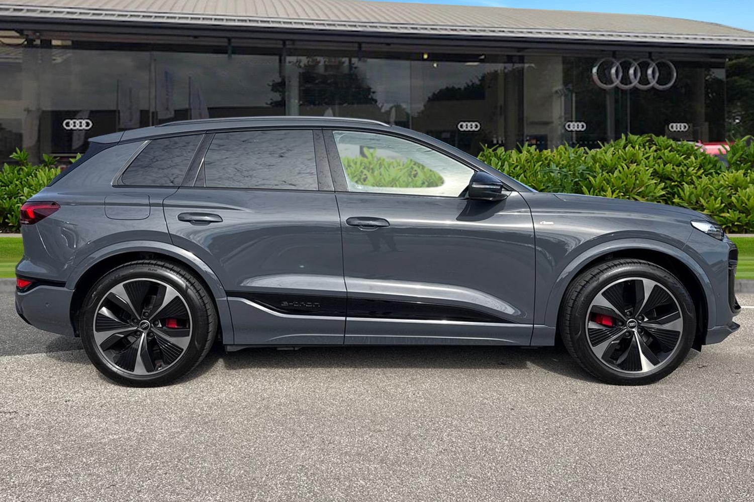 Used Audi Q6 e-tron 2025 for sale - 76220208: Photo 3