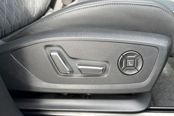 Used Audi Q6 e-tron 2025 for sale - 76220208: Photo 30