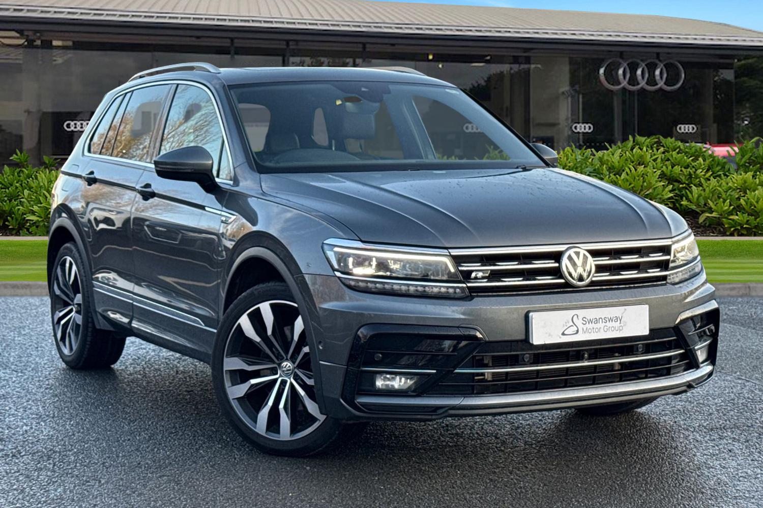 Used Volkswagen Tiguan 2020 for sale - 76968068: Photo 1