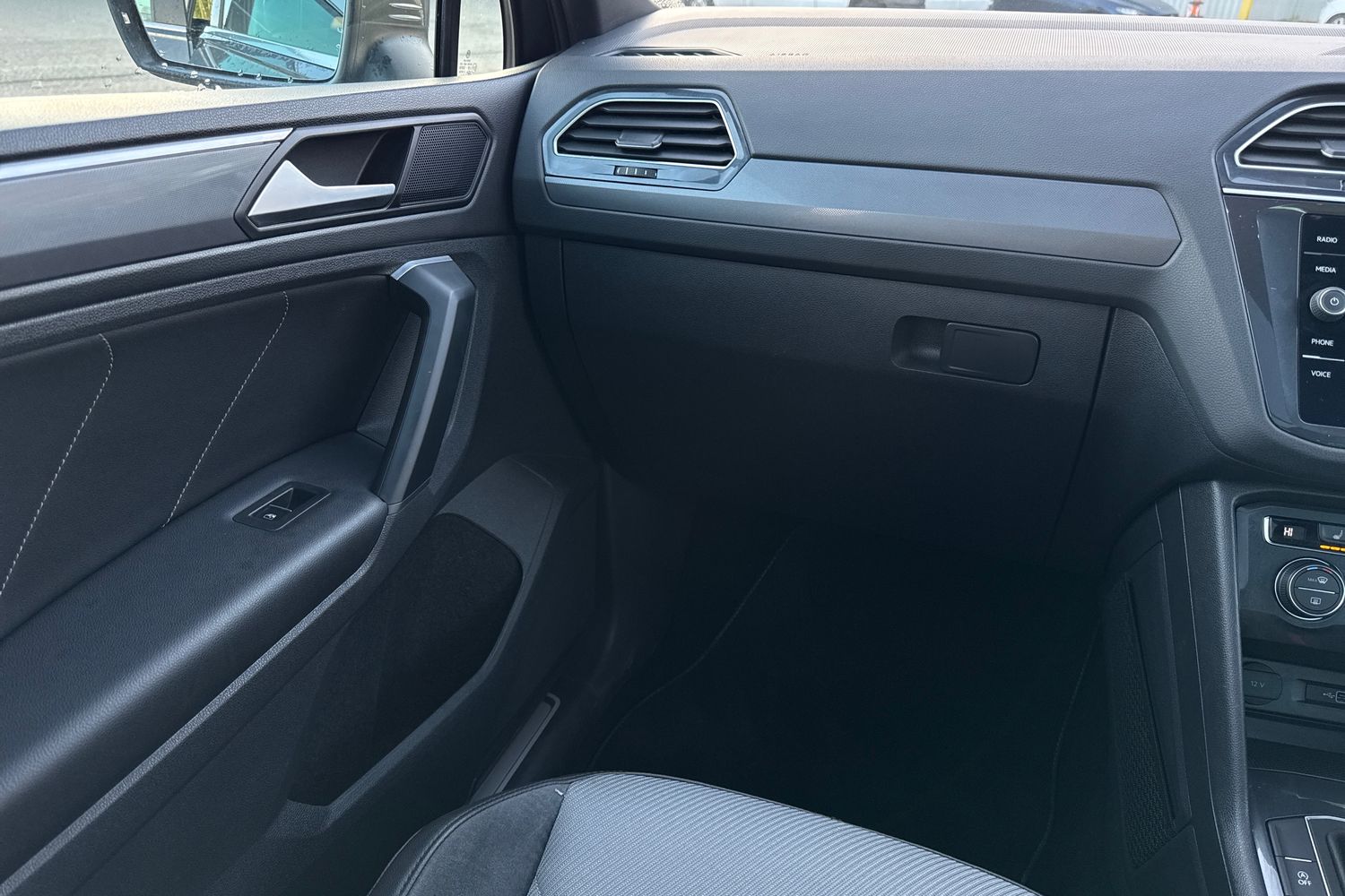 Used Volkswagen Tiguan 2020 for sale - 76968068: Photo 19