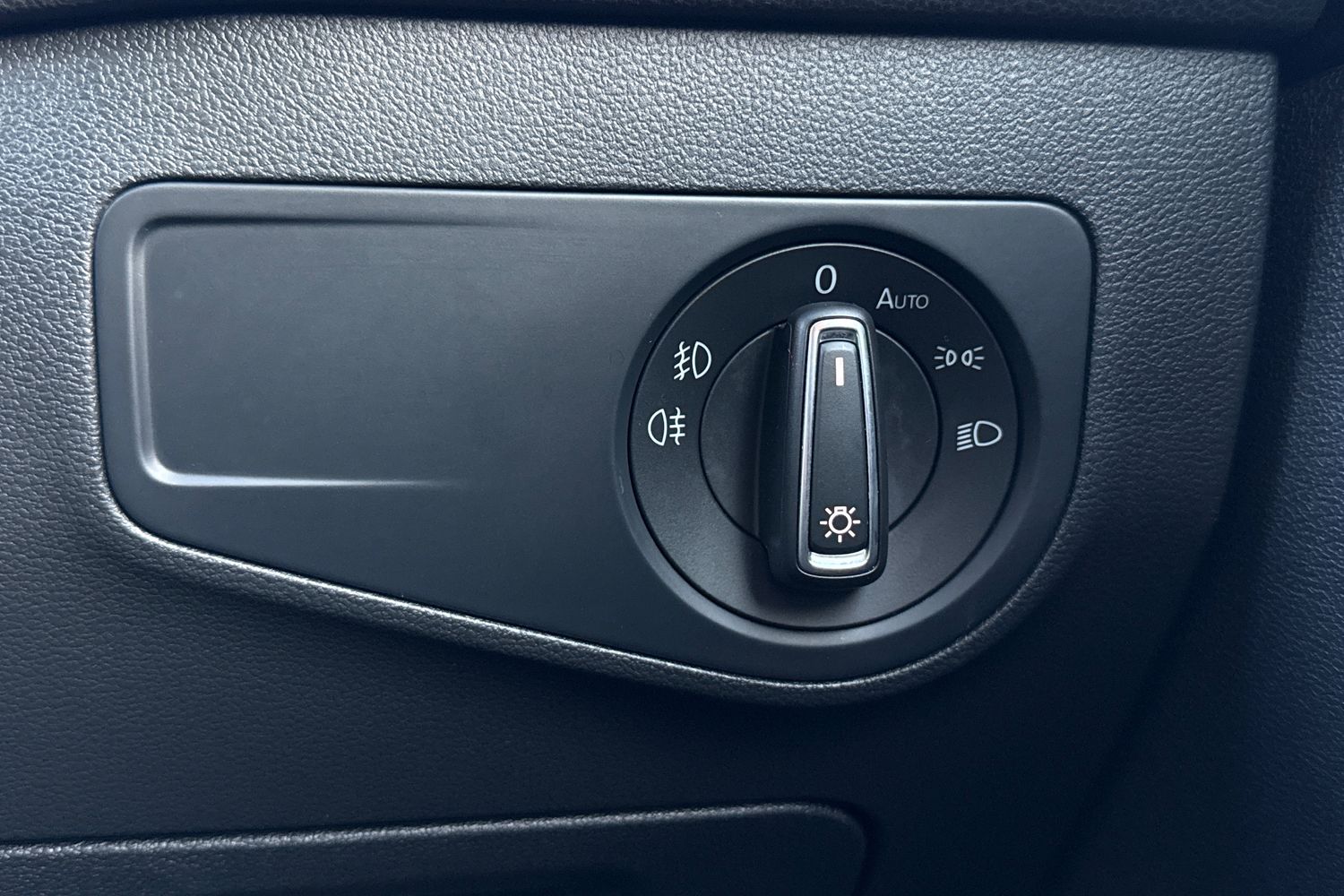 Used Volkswagen Tiguan 2020 for sale - 76968068: Photo 30