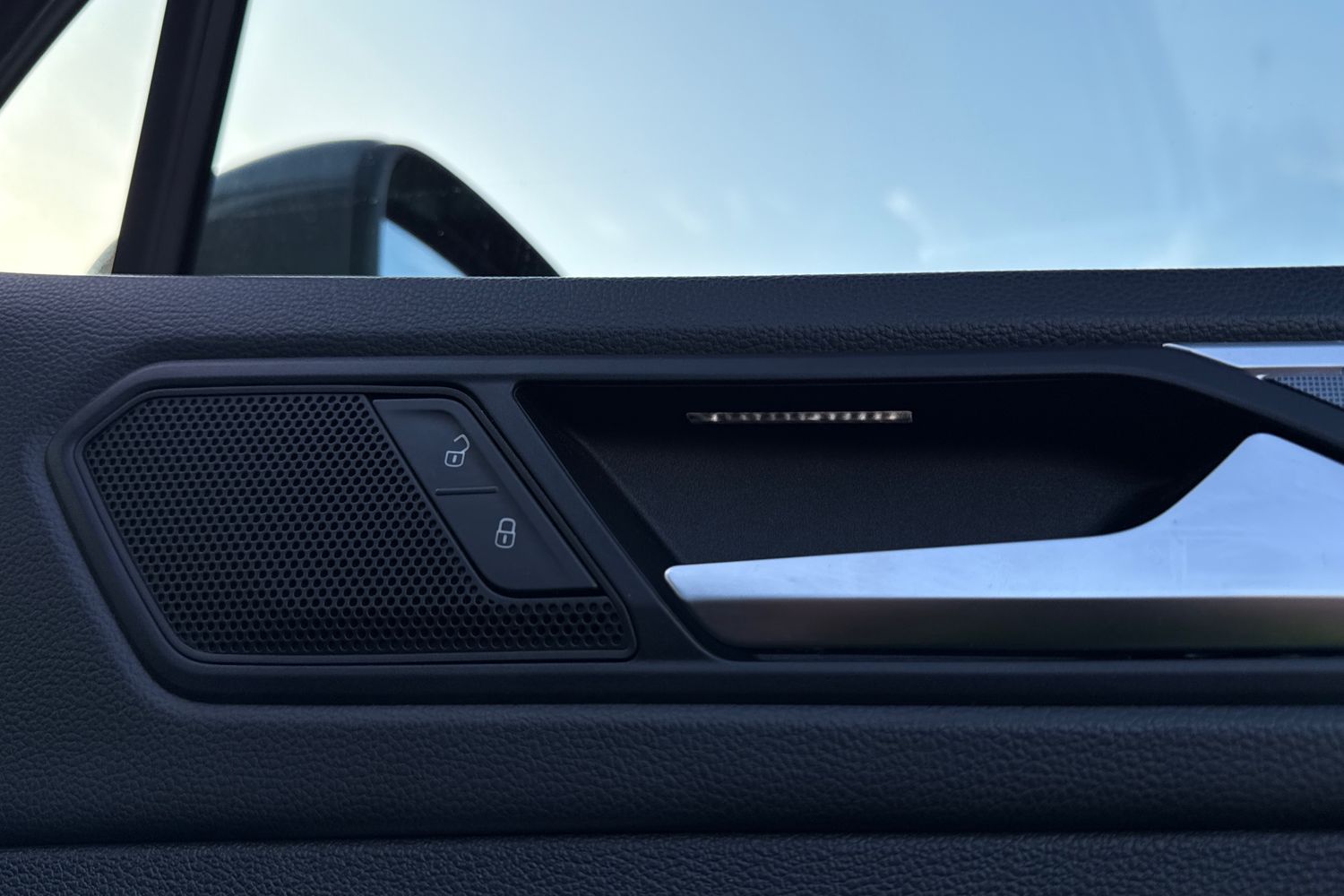 Used Volkswagen Tiguan 2020 for sale - 76968068: Photo 31