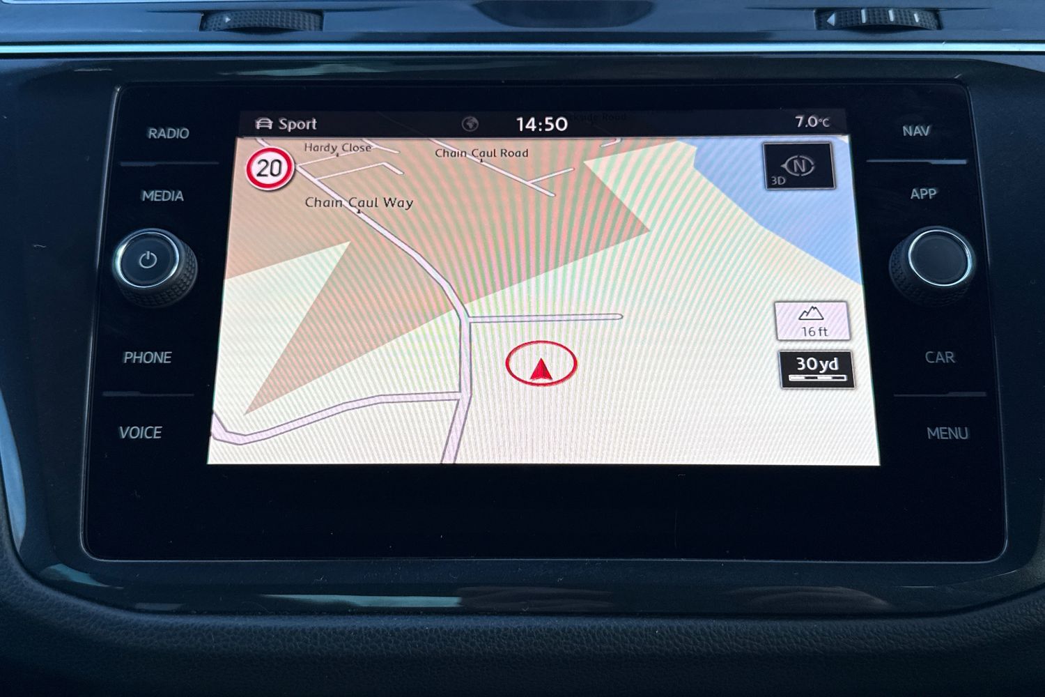 Used Volkswagen Tiguan 2020 for sale - 76968068: Photo 38