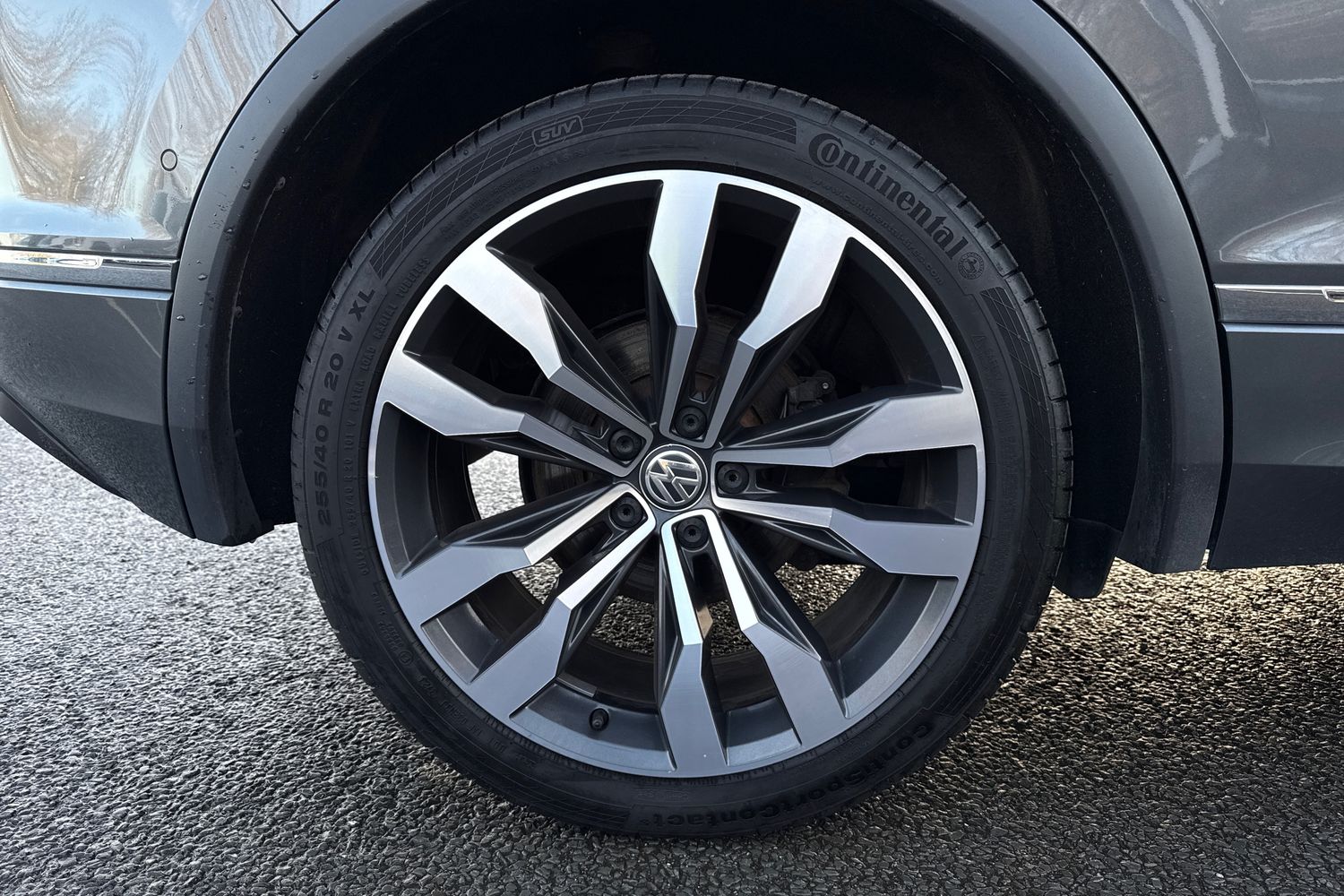 Used Volkswagen Tiguan 2020 for sale - 76968068: Photo 9