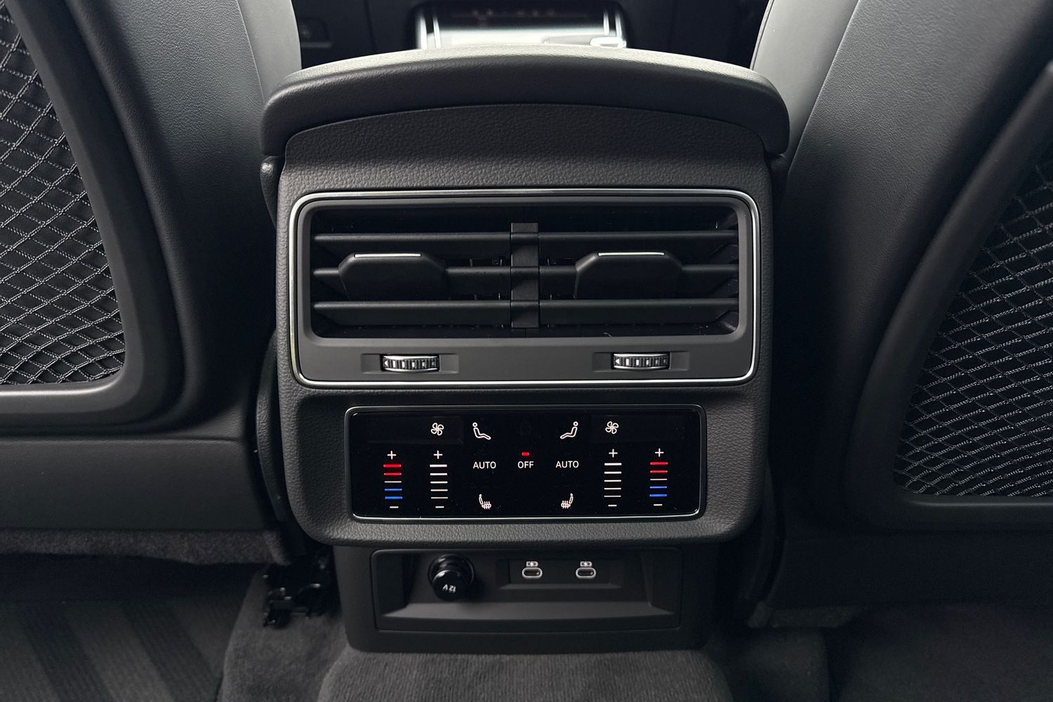 Used Audi Q7 2026 for sale - 77477187: Photo 35