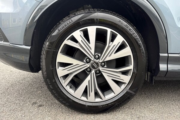Used Audi Q4 e-tron 2025 for sale - 75557060: Photo 10